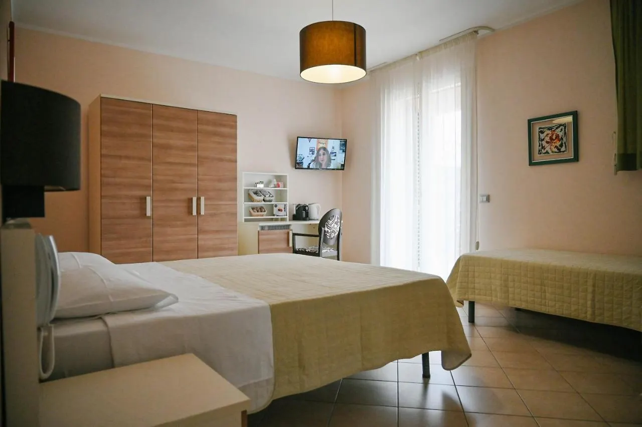 Stella Del Sud Hotel Avola 0*,  Italien